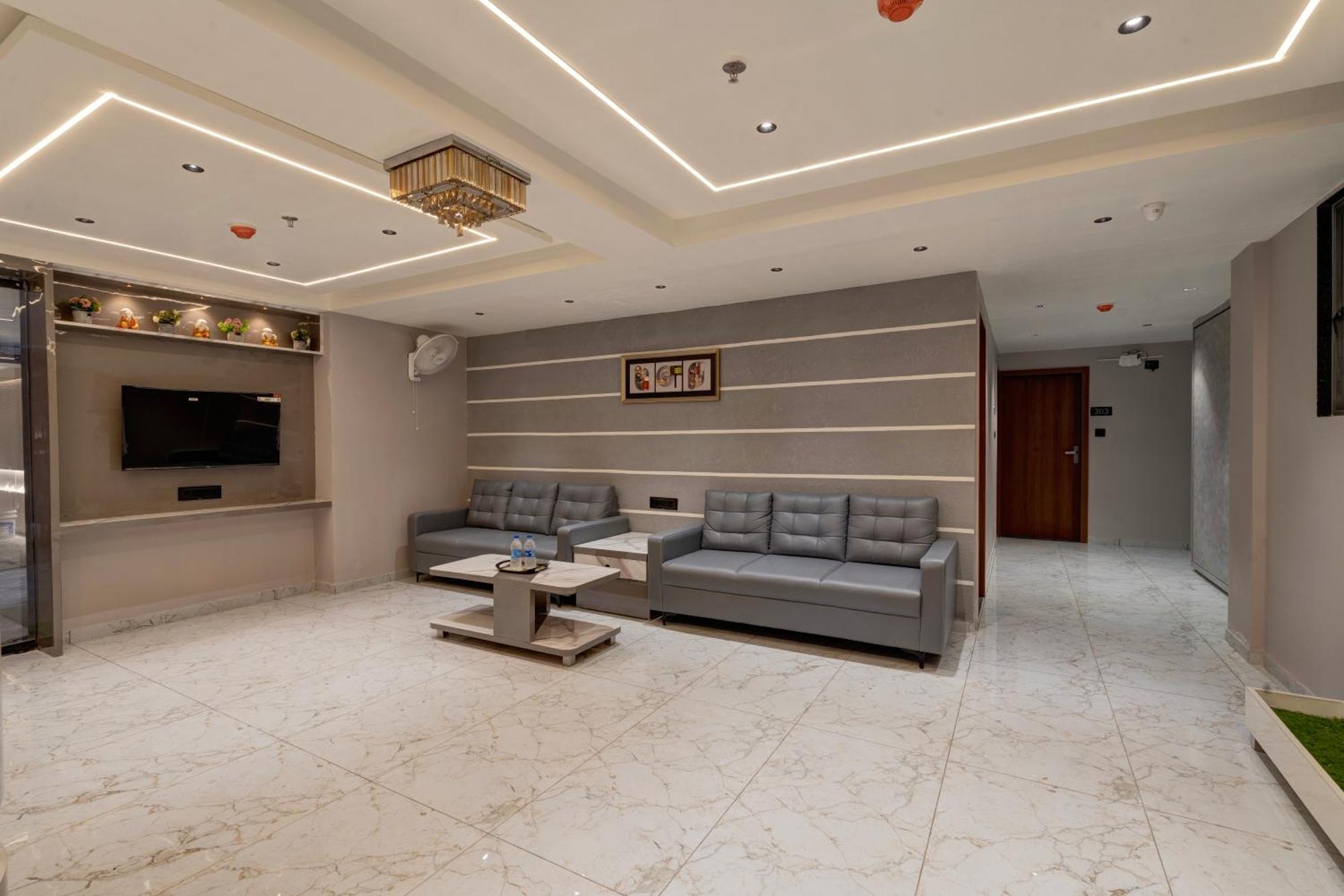Hotel Shrimad Villa กันตินาการ์ ภายนอก รูปภาพ