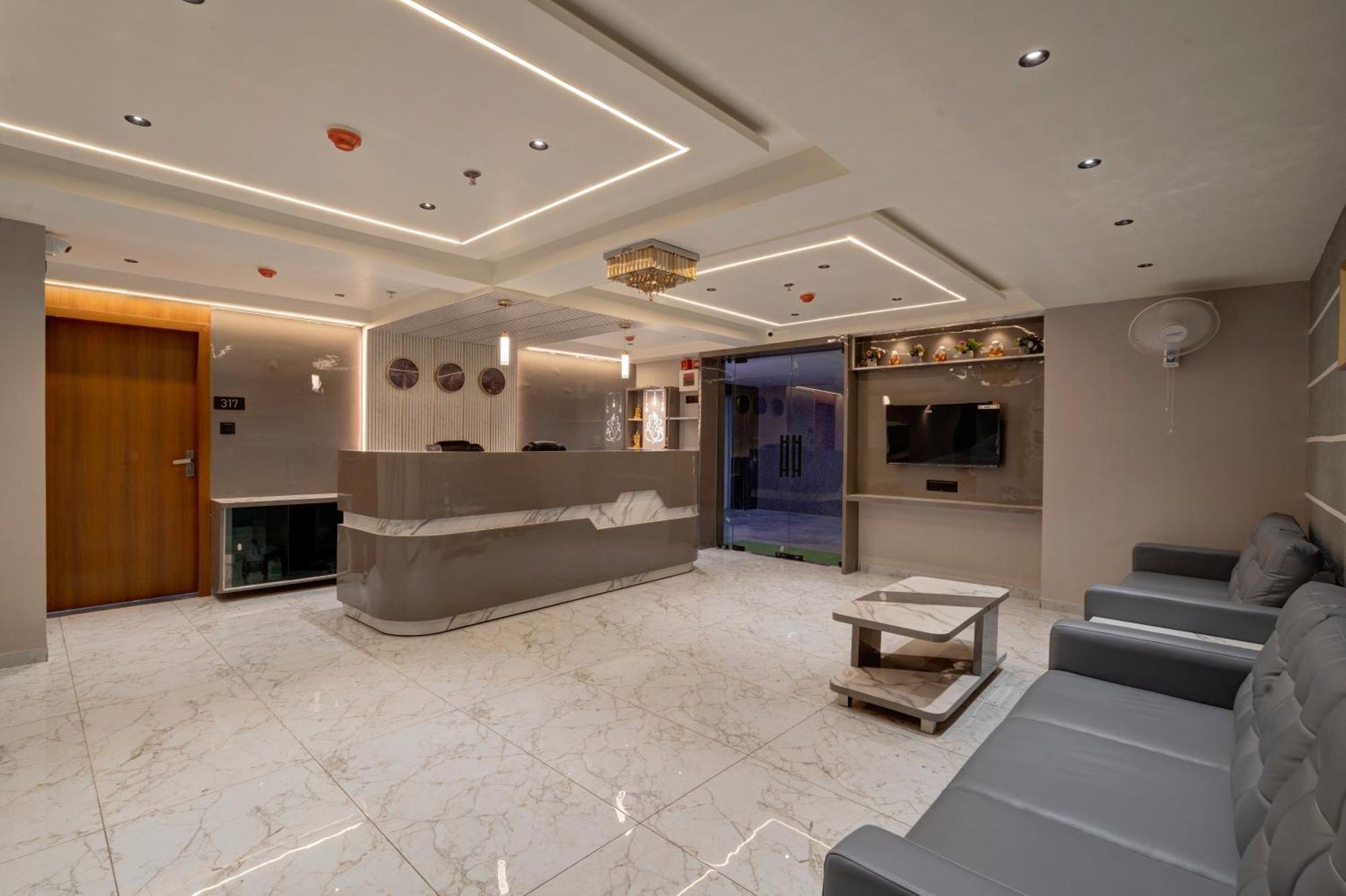 Hotel Shrimad Villa กันตินาการ์ ภายนอก รูปภาพ